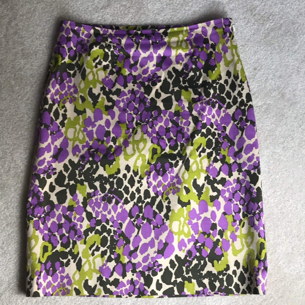 Pencil skirt